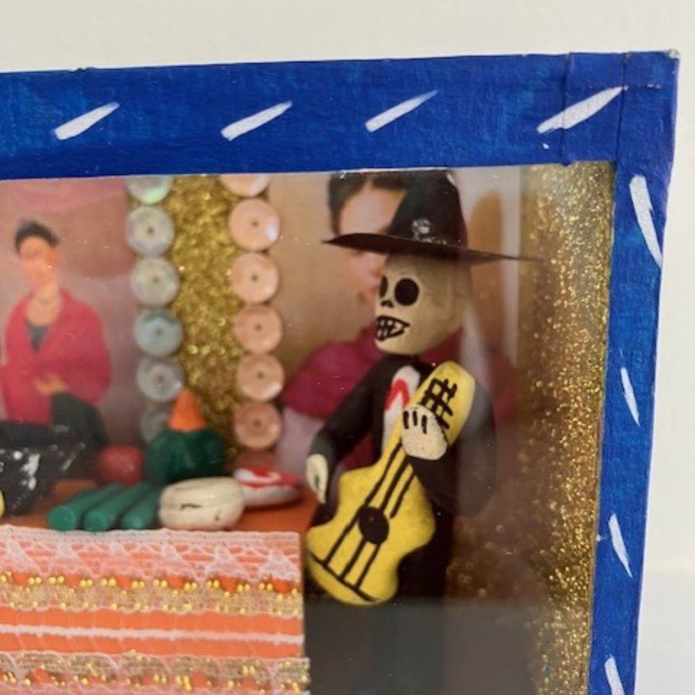 Handcrafted Diorama 'Day of the Dead' Frida Kahlo and Diego Rivera - Picture 7 of 8